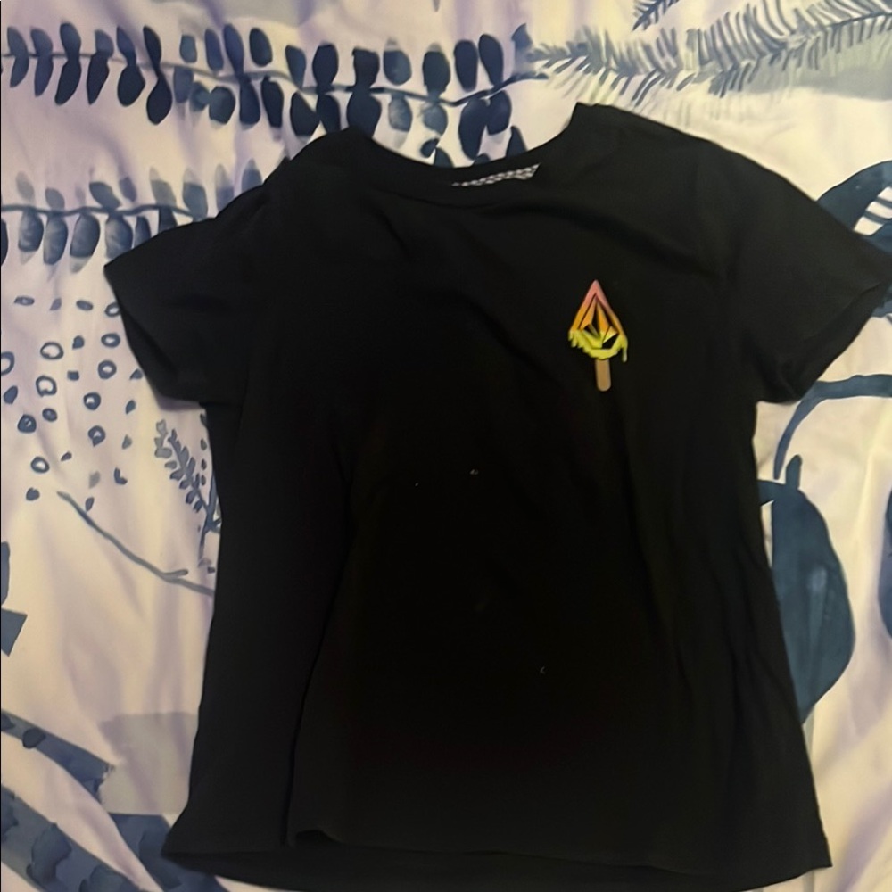 Volcom Black T-Shirt with Vibrant Graphic